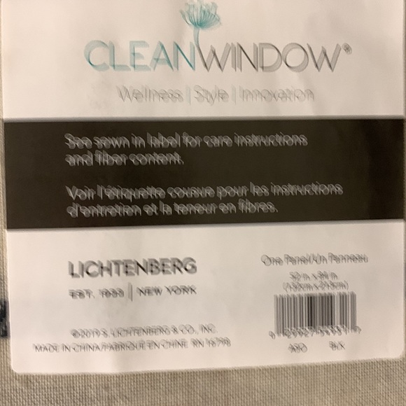 Curtains - Picture 3 of 4